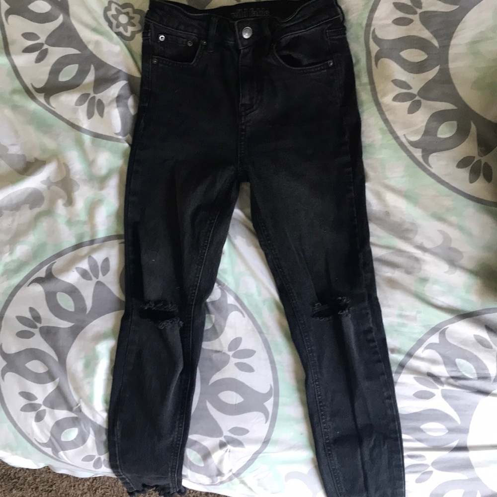 Black ripped jeans